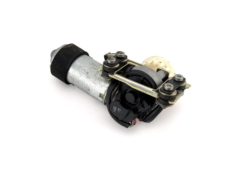 1298200942 | Mercedes SL500 | R129 Right seat backrest adjustment motor