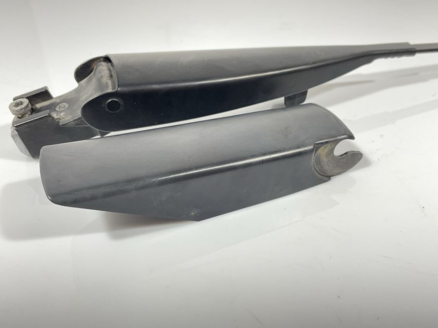 1298200944 1248240349 | Mercedes SL500 | R129 Wiper arm and arm cap