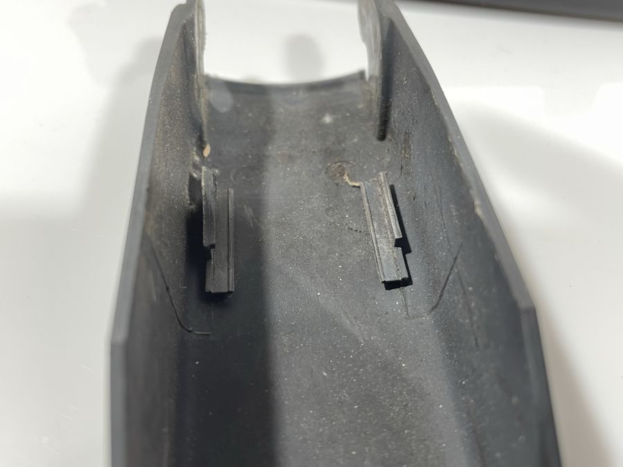 1298200944 1248240349 | Mercedes SL500 | R129 Wiper arm and arm cap