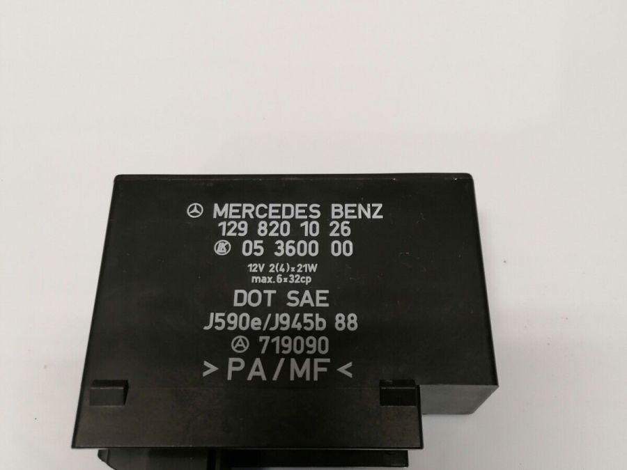 1298201026 | Mercedes 500SL | R129 Hazard Signal Wiper Relay