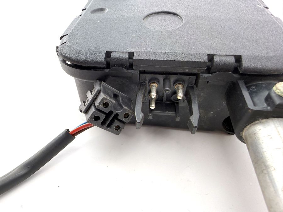 1298201675 | Mercedes 300SL-24 | R129 Rear radio phone antenna