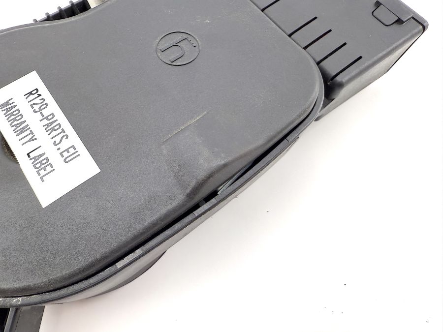 1298201675 | Mercedes SL500 | R129 Rear radio phone antenna