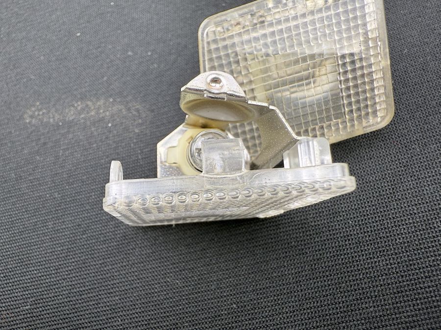 1298201766 1298201866 | Mercedes SL500 | R129 Dome light lamp set 1298201766 1298201866 | Mercedes SL500 | R129 Dome light lamp set