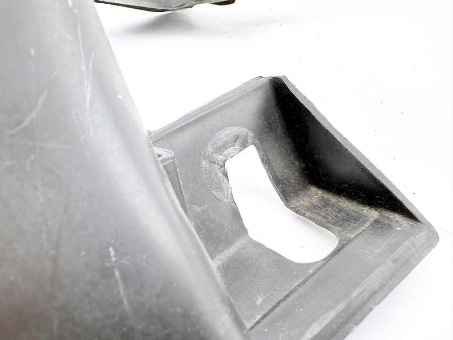 1298201878 1298201212 | Mercedes SL500 | R129 Engine bay wiring cover right side