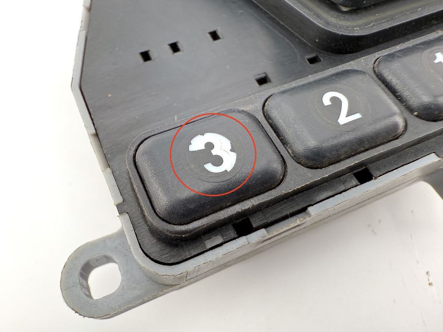 1298202110 | Mercedes SL500 | R129 Left seat control switch buttons