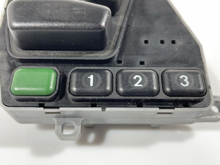 1298202210 | Mercedes SL500 | R129 Right seat control switch buttons