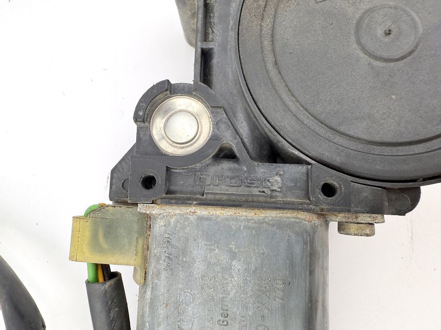 1298207642 0130821329 | Mercedes SL500 | R129 Right window electric motor