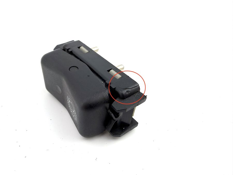 1298207810 | Mercedes 300SL-24 | R129 Traction control switch