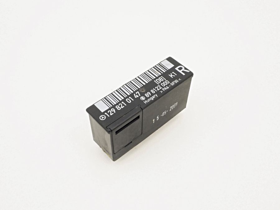 1298210147 | Mercedes SL500 | R129 Right seat backrest lock relay module