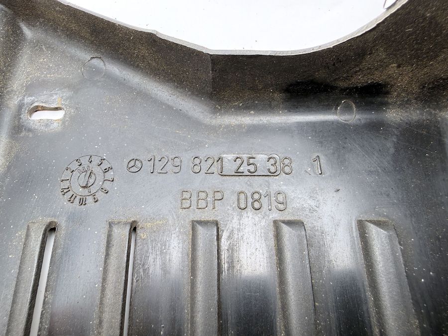 1298212538 1298201978 1298201112 | Mercedes 300SL-24 | R129 Engine bay electrical wiring cover left side