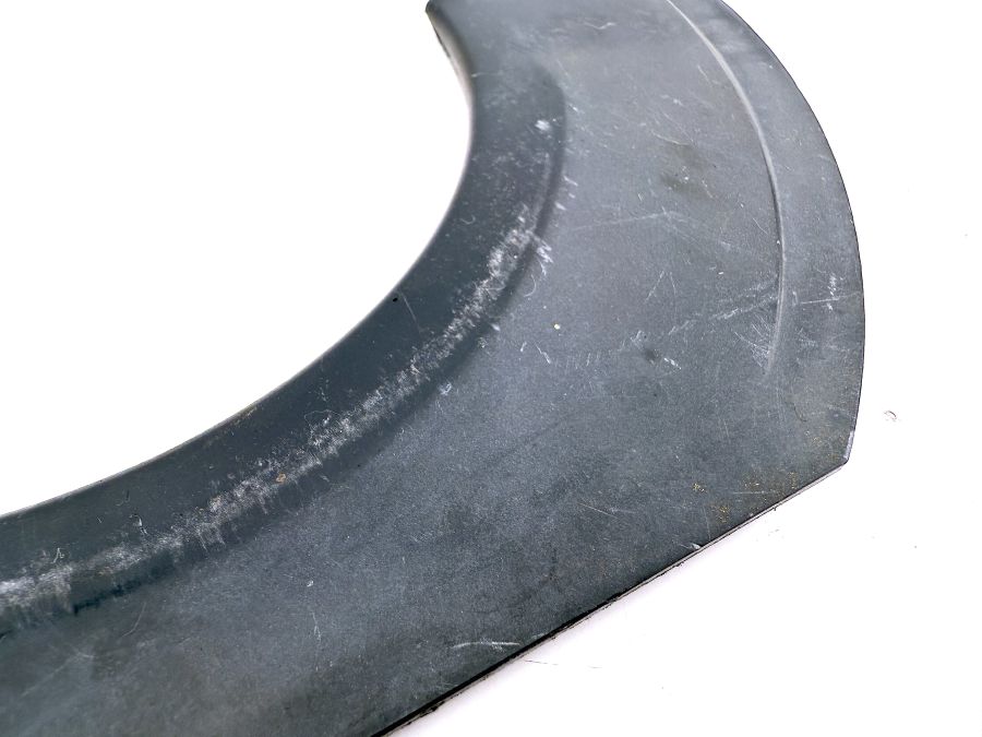 1298240019 1298240098 | Mercedes SL500 | R129 Window wiper motor cover