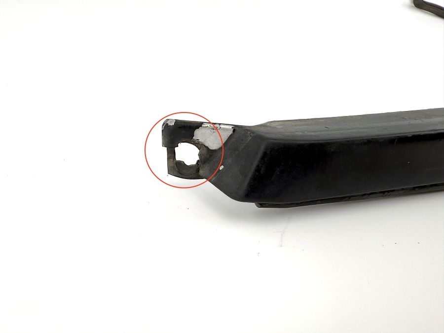 1298260577 1298260777 | Mercedes SL500 | R129 Front left headlight lamp trim 1298260577 1298260777 | Mercedes SL500 | R129 Front left headlight lamp trim