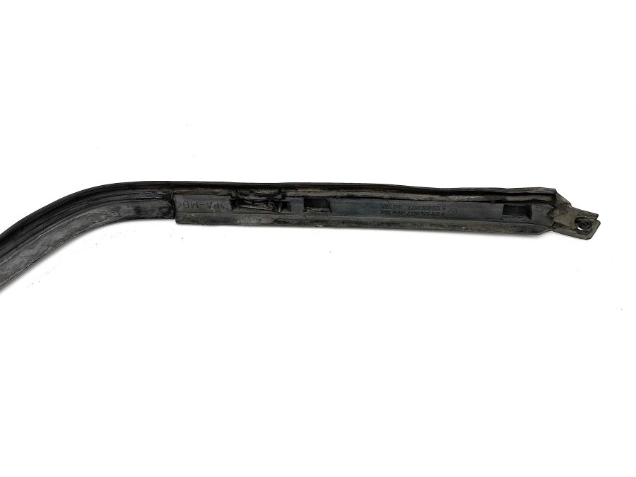 1298260677 1298260877 | Mercedes SL500 | R129 Front right headlight lamp trim 1298260677 1298260877 | Mercedes SL500 | R129 Front right headlight lamp trim