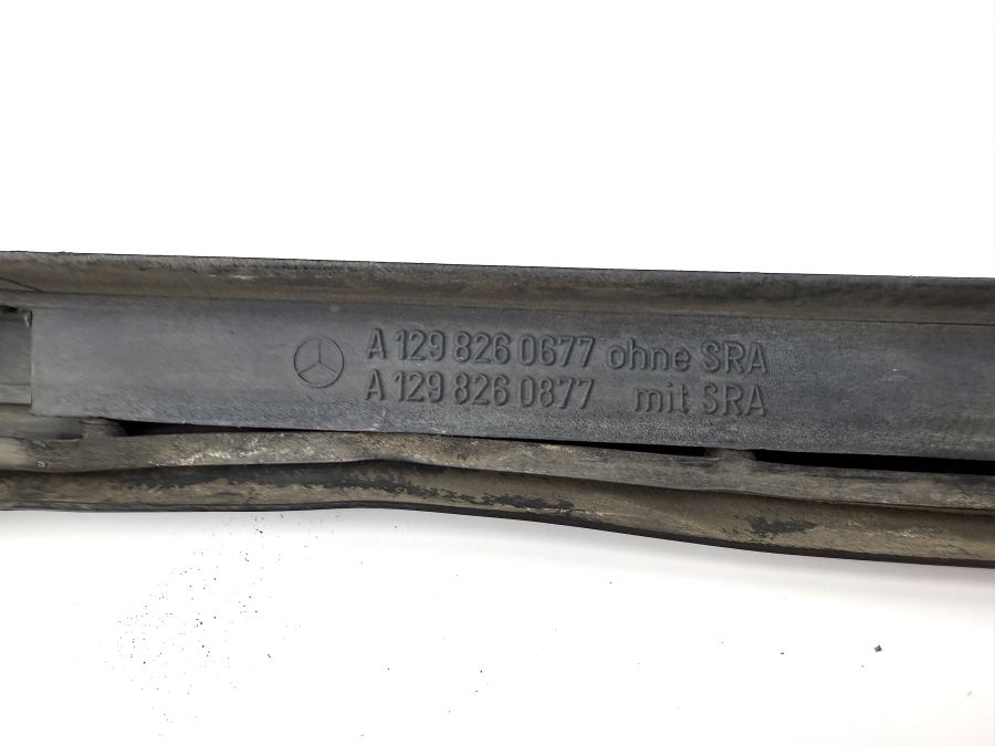 1298260677 1298260877 | Mercedes SL500 | R129 Front right headlight lamp trim 1298260677 1298260877 | Mercedes SL500 | R129 Front right headlight lamp trim