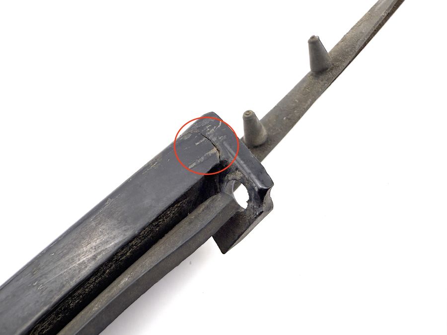 1298260677 1298260877 | Mercedes SL500 | R129 Front right headlight lamp trim