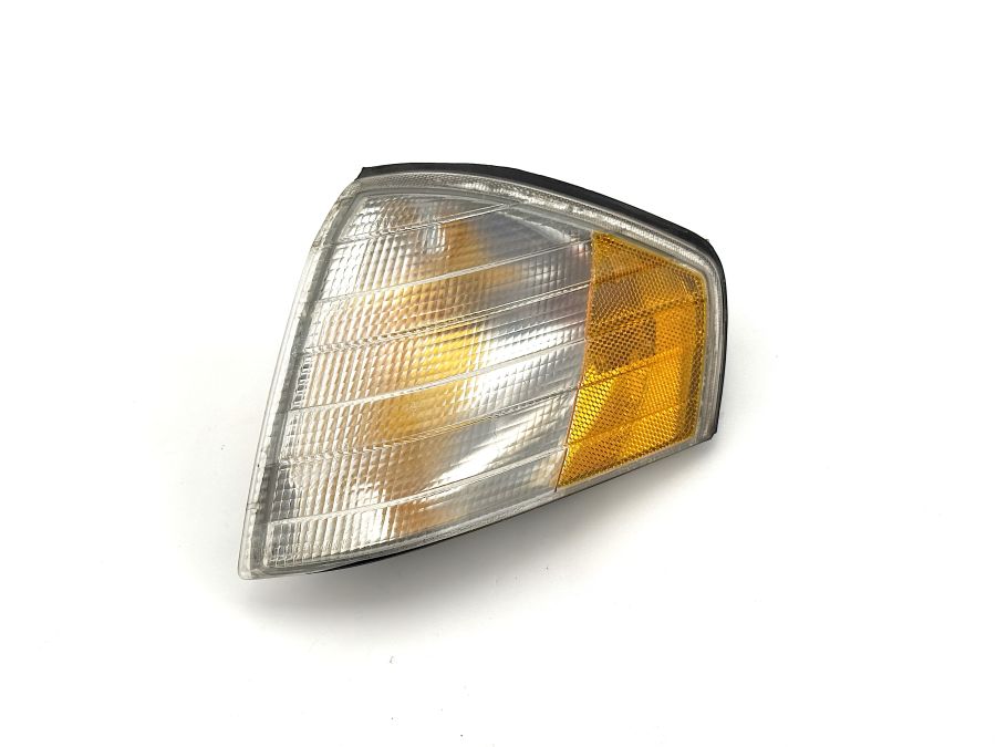 1298260743 1315106912 | Mercedes SL500 | R129 Front left turn light