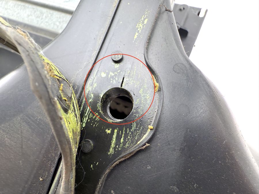 1298300628 1298300053 1298310027 | Mercedes SL500 | R129 Heater blower motor cabin filter bracket