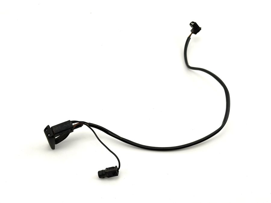 1298600147 | Mercedes 300SL-24 | R129 Wiper washer spray nozzle left