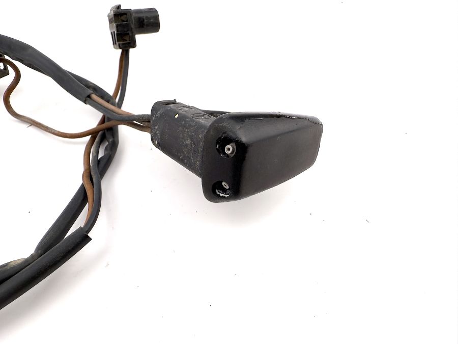 1298600247 | Mercedes SL500 | R129 Wiper washer spray nozzle right