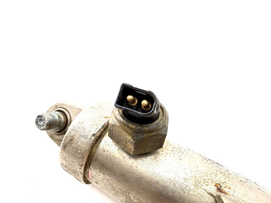1298600335 | Mercedes 300SL-24 | R129 Roll bar hydraulic cylinder left side