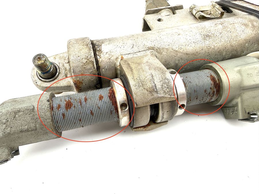 1298600435 | Mercedes 300SL-24 | R129 Roll bar hydraulic cylinder right side