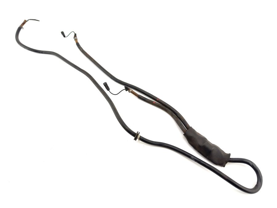 1298600462 | Mercedes 300SL-24 | R129 Windscreen nozzle washer pipe