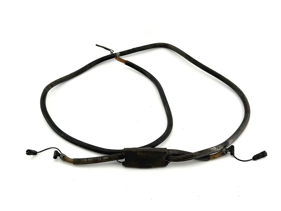 1298600762 0008600862 1298600392 | Mercedes SL500 | R129 Windscreen nozzle washer pipe