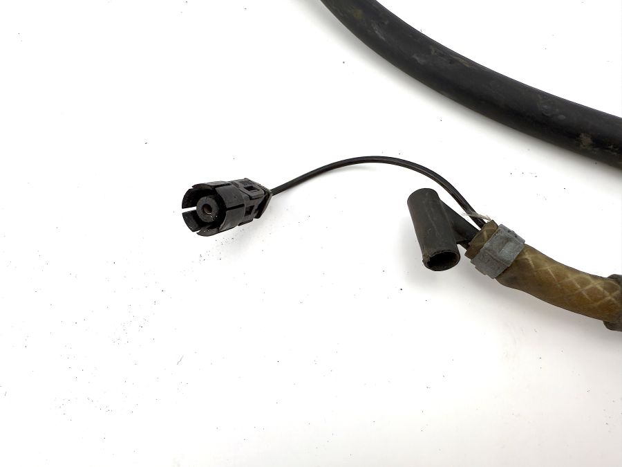 1298600762 0008600862 1298600392 | Mercedes SL500 | R129 Windscreen nozzle washer pipe