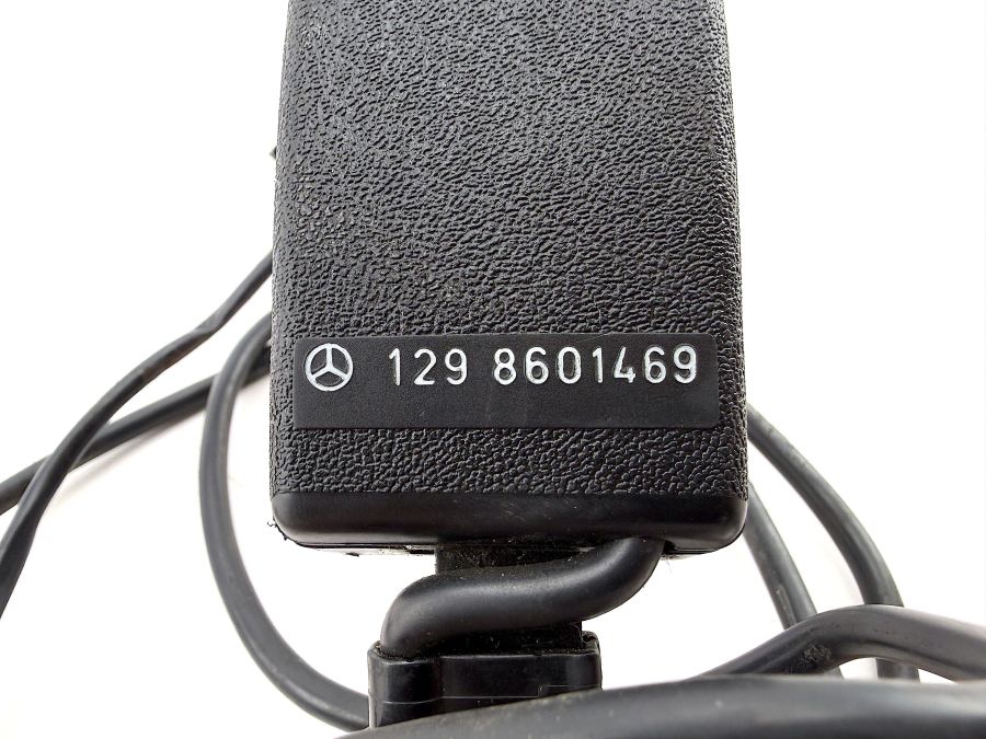 1298601469 | Mercedes 300SL-24 | R129 Seat belt lock right seat