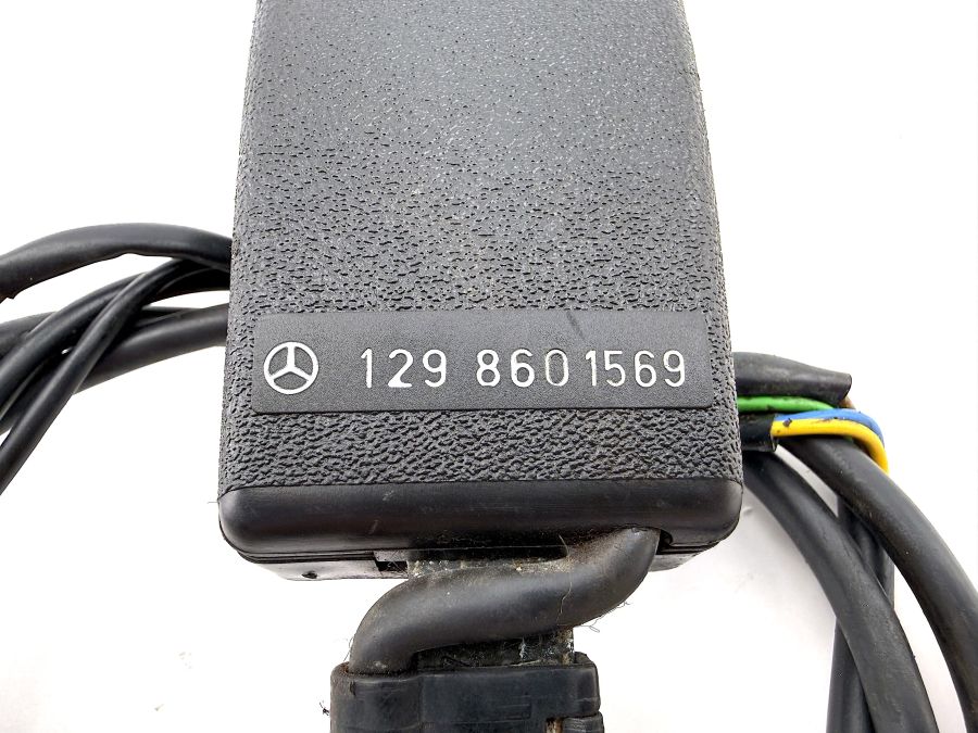 1298601569 | Mercedes 300SL-24 | R129 Seat belt lock left seat