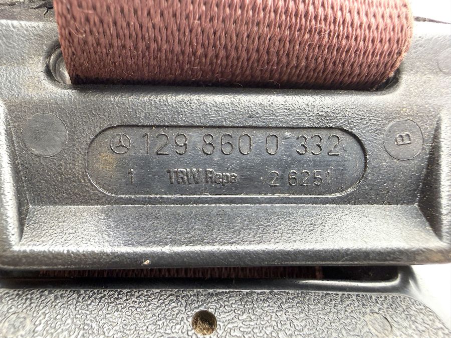 1298602285 1298600385 | Mercedes 300SL-24 | R129 Seat belt mechanism right side