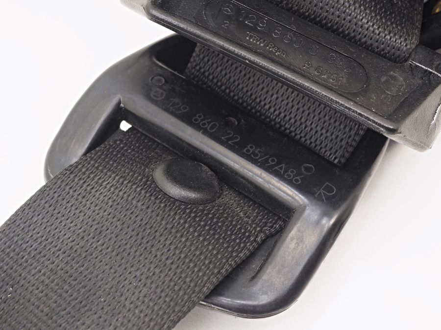 1298602485 1298600332 | Mercedes SL500 | R129 Seat belt mechanism right side
