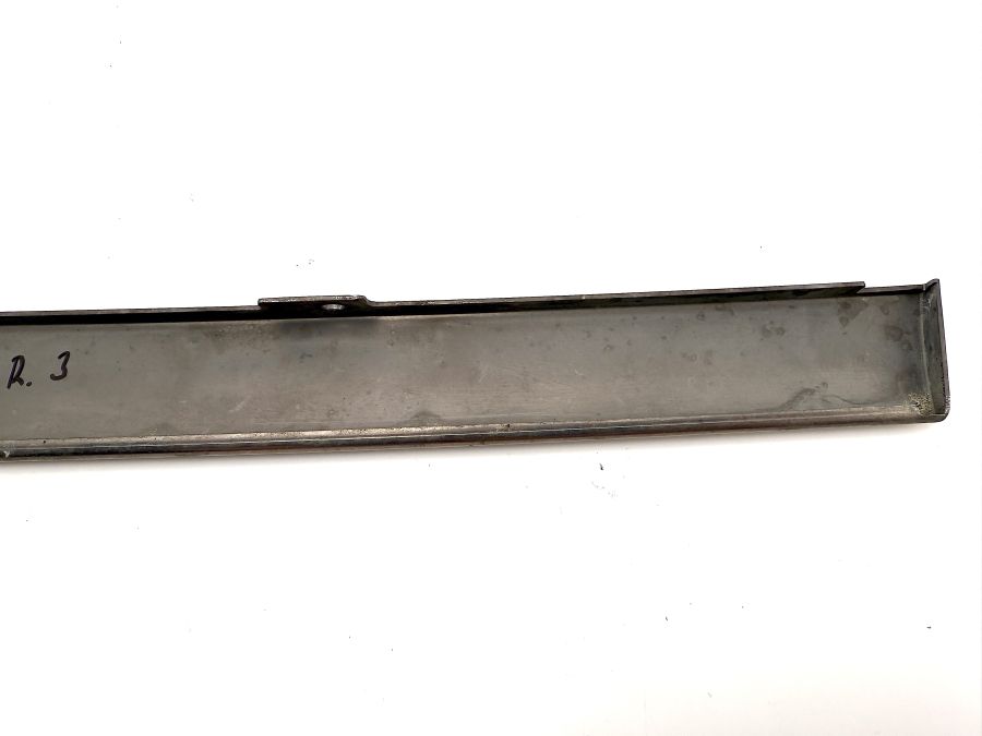 1298800085 1298881638 | Mercedes SL500 | R129 Front grill right side third trim strip