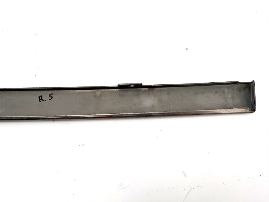 1298800085 1298881838 | Mercedes SL500 | R129 Front grill right side fifth trim strip