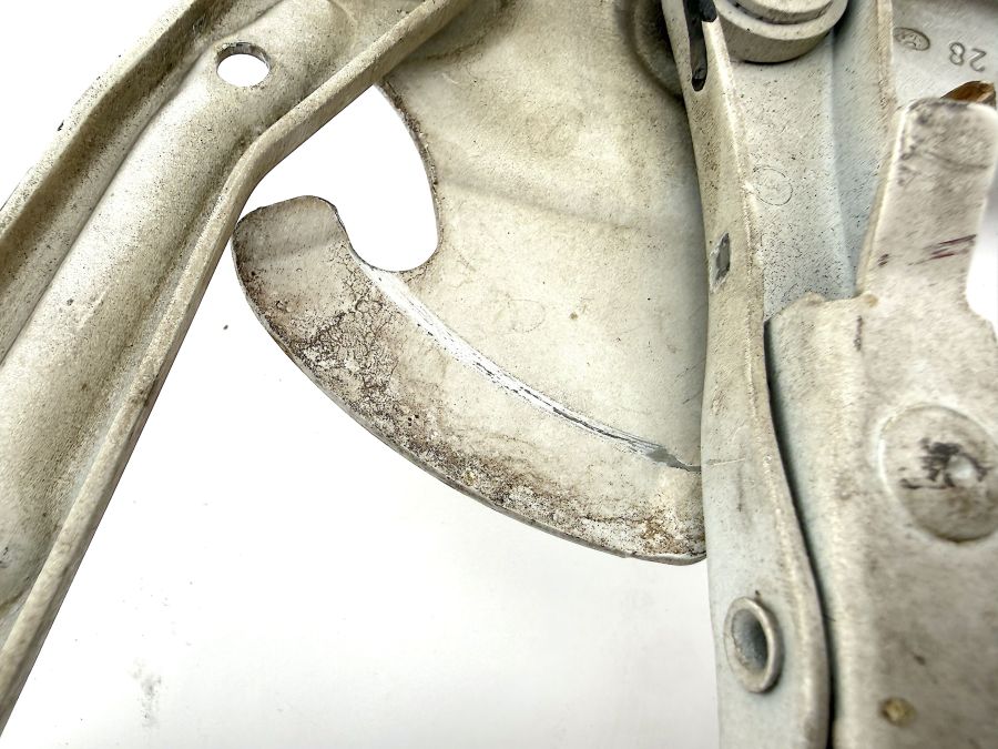 1298800128 1298870174 1298870379 | Mercedes 300SL-24 | R129 Left side bonnet hinge