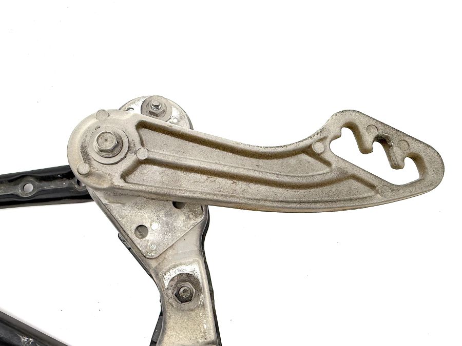 1298800128 1298870174 1408871279 | Mercedes SL500 | R129 Hinges bonnet left side 1298800128 1298870174 1408871279 | Mercedes SL500 | R129 Hinges bonnet left side