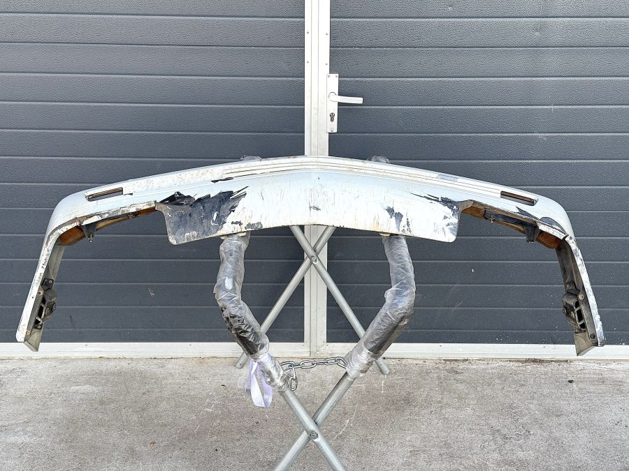 1298800670 1298800570 | Mercedes 300SL-24 | R129 Front bumper