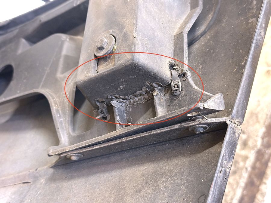 1298801470 1298800205 | Mercedes SL500 | R129 Front facelift bumper