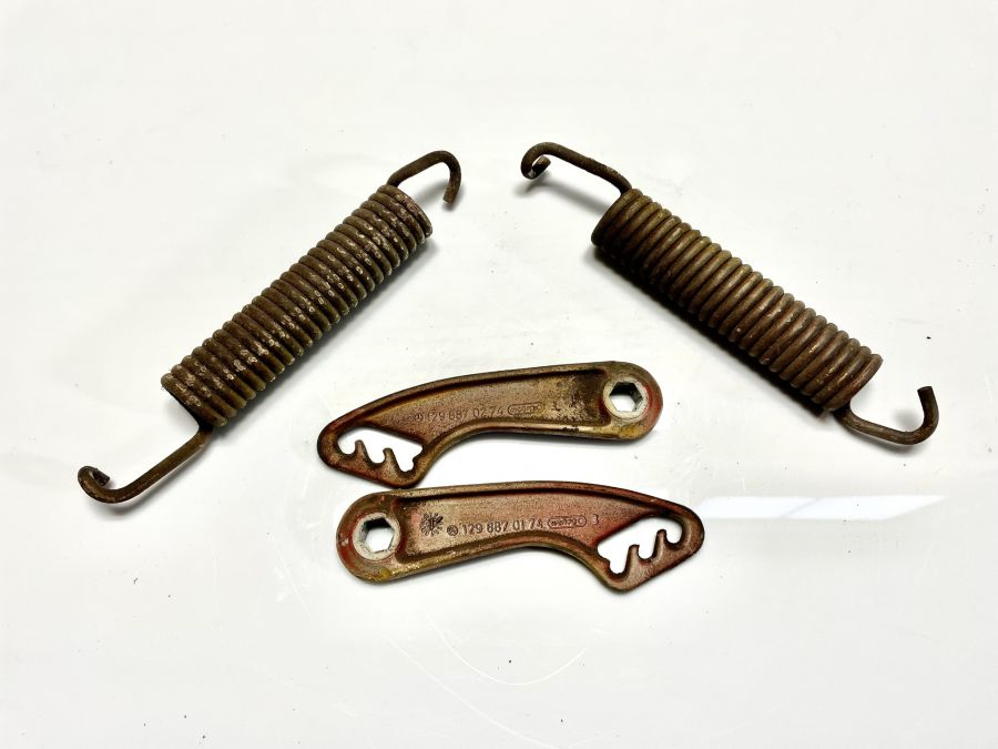 1298870174 1298870274 | Mercedes 500SL | R129 Hood hinge spring kit