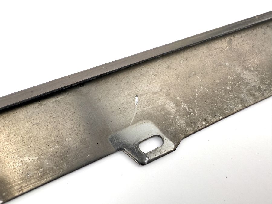 1298880038 | Mercedes SL500 | R129 Front grill trim strip