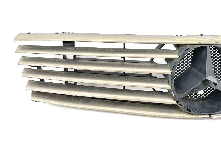 1298880260 1298800285 | Mercedes SL500 | R129 Front grille