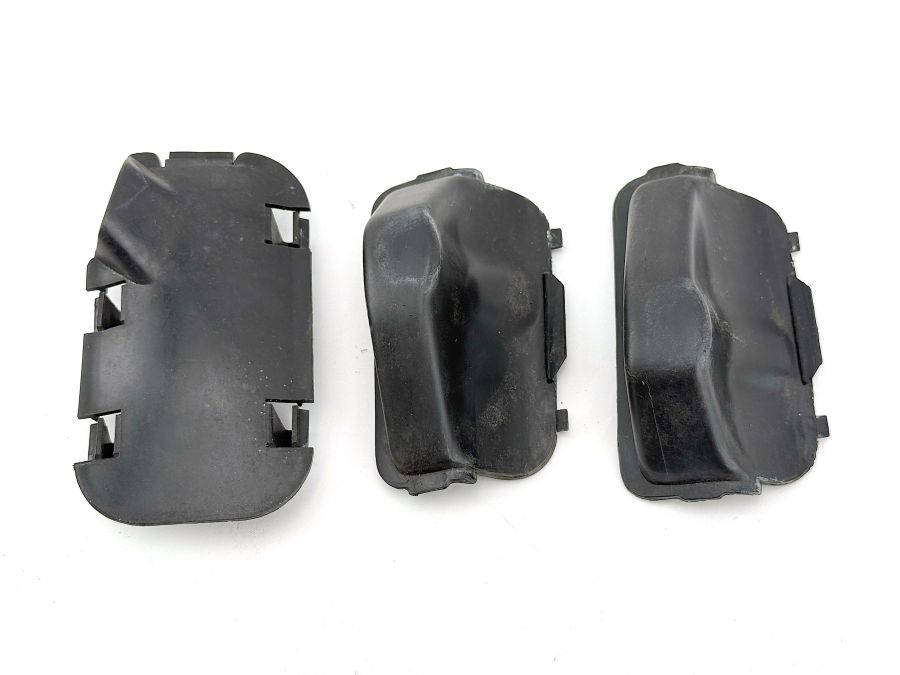 1298890025 1298890325 1298890425 | Mercedes 300SL-24 | R129 Plastic covers for nozzle under bonnet