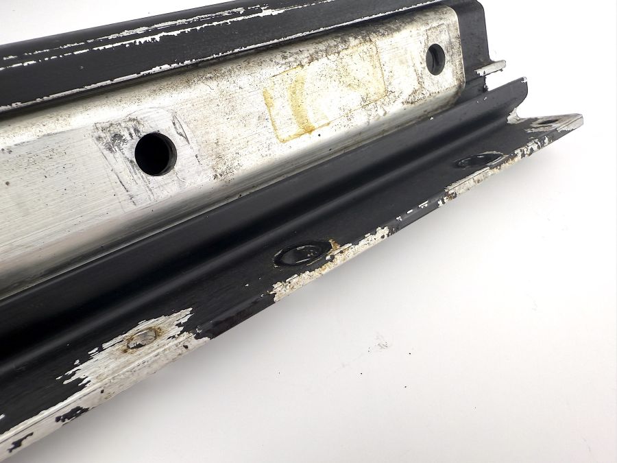 1299100189 1299100389 | Mercedes 500SL | R129 Left seat lower frame rails