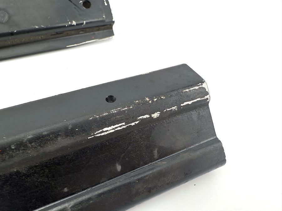 1299100189 1299100389 | Mercedes 500SL | R129 Left seat lower frame rails