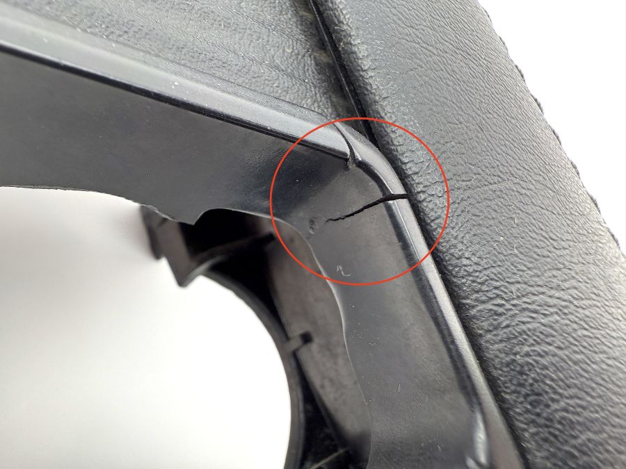 1299100539 1299110122 1299101139 | Mercedes SL500 | R129 Left seat belt upper cover 1299100539 1299110122 1299101139 | Mercedes SL500 | R129 Left seat belt upper cover