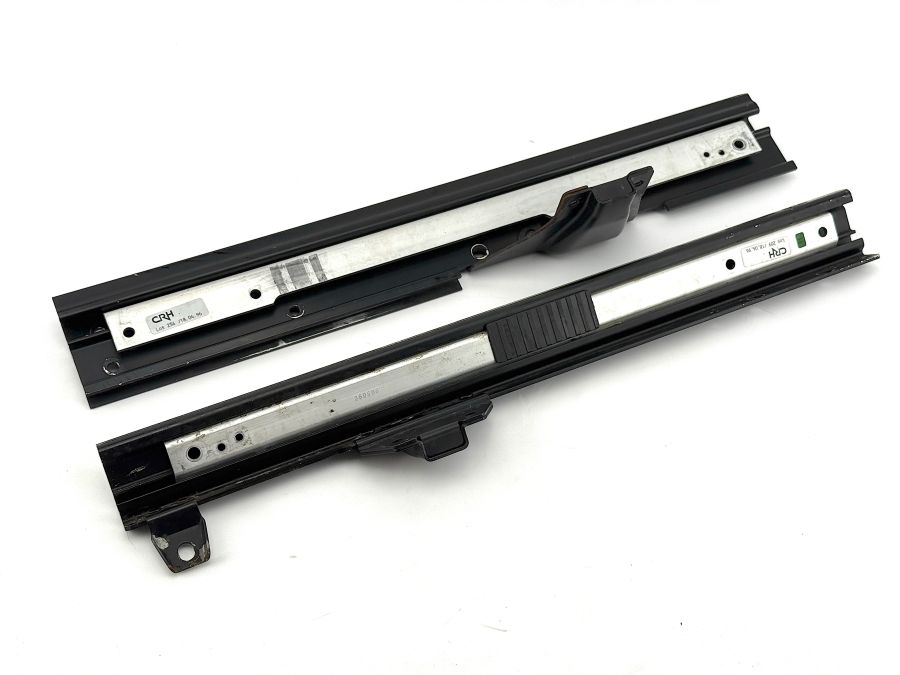 1299100589 1299100789 | Mercedes SL500 | R129 Left seat lower frame rails