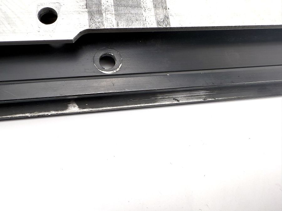 1299100589 1299100789 | Mercedes SL500 | R129 Left seat lower frame rails