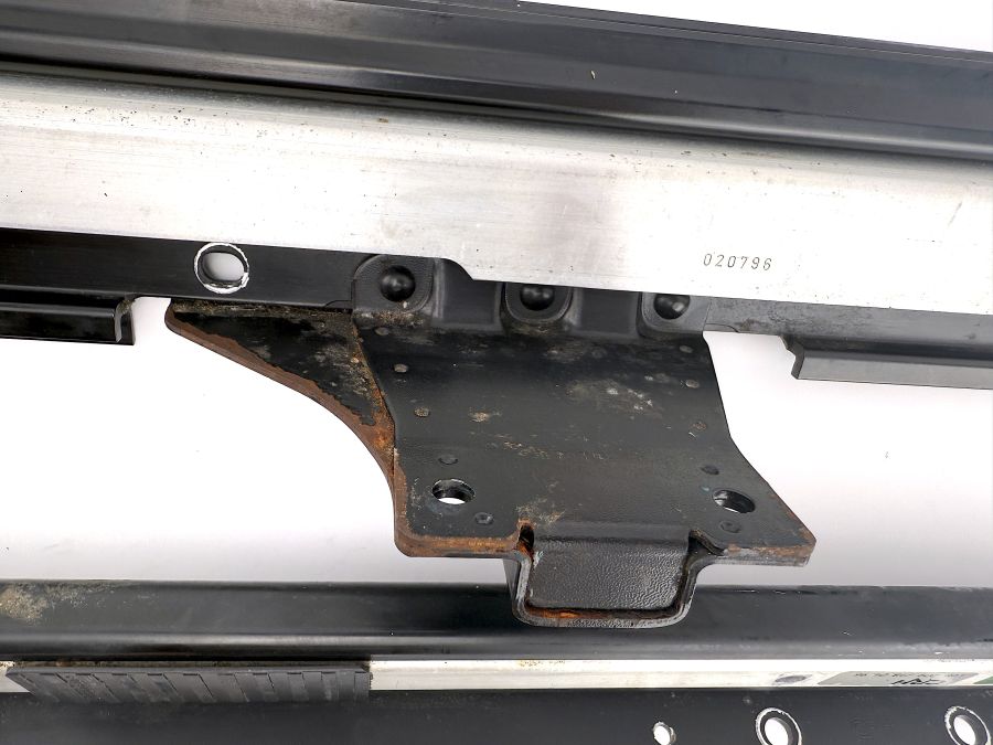 1299100589 1299100789 | Mercedes SL500 | R129 Left seat lower frame rails