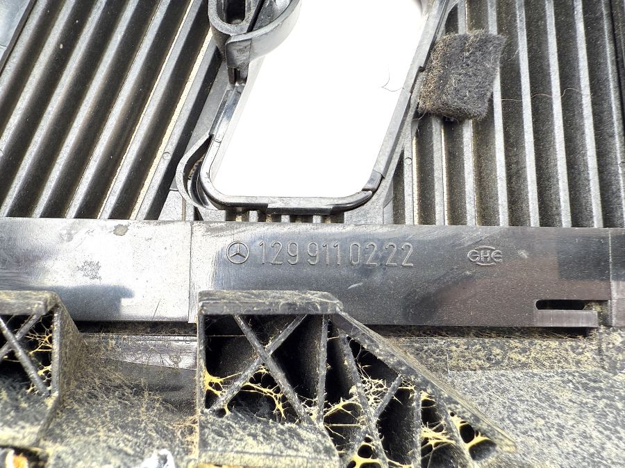 1299100639 1299110222 1299101239 | Mercedes SL500 | R129 Right seat belt upper cover