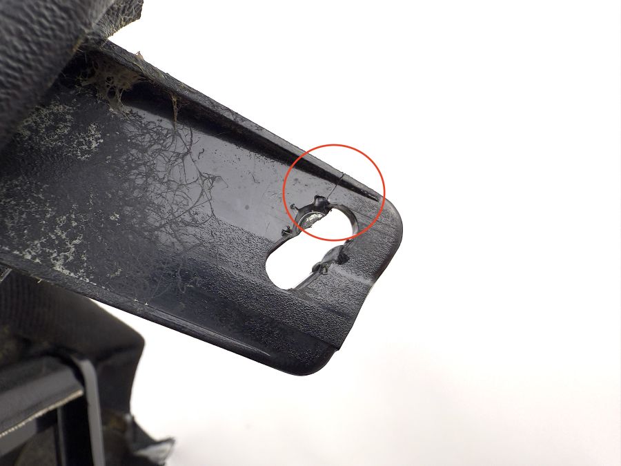 1299100639 1299110222 1299101239 | Mercedes SL500 | R129 Right seat belt upper cover